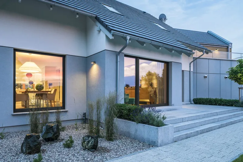 Kunststoff-Aluminium-Fenster von UNIQUE Bauelemente